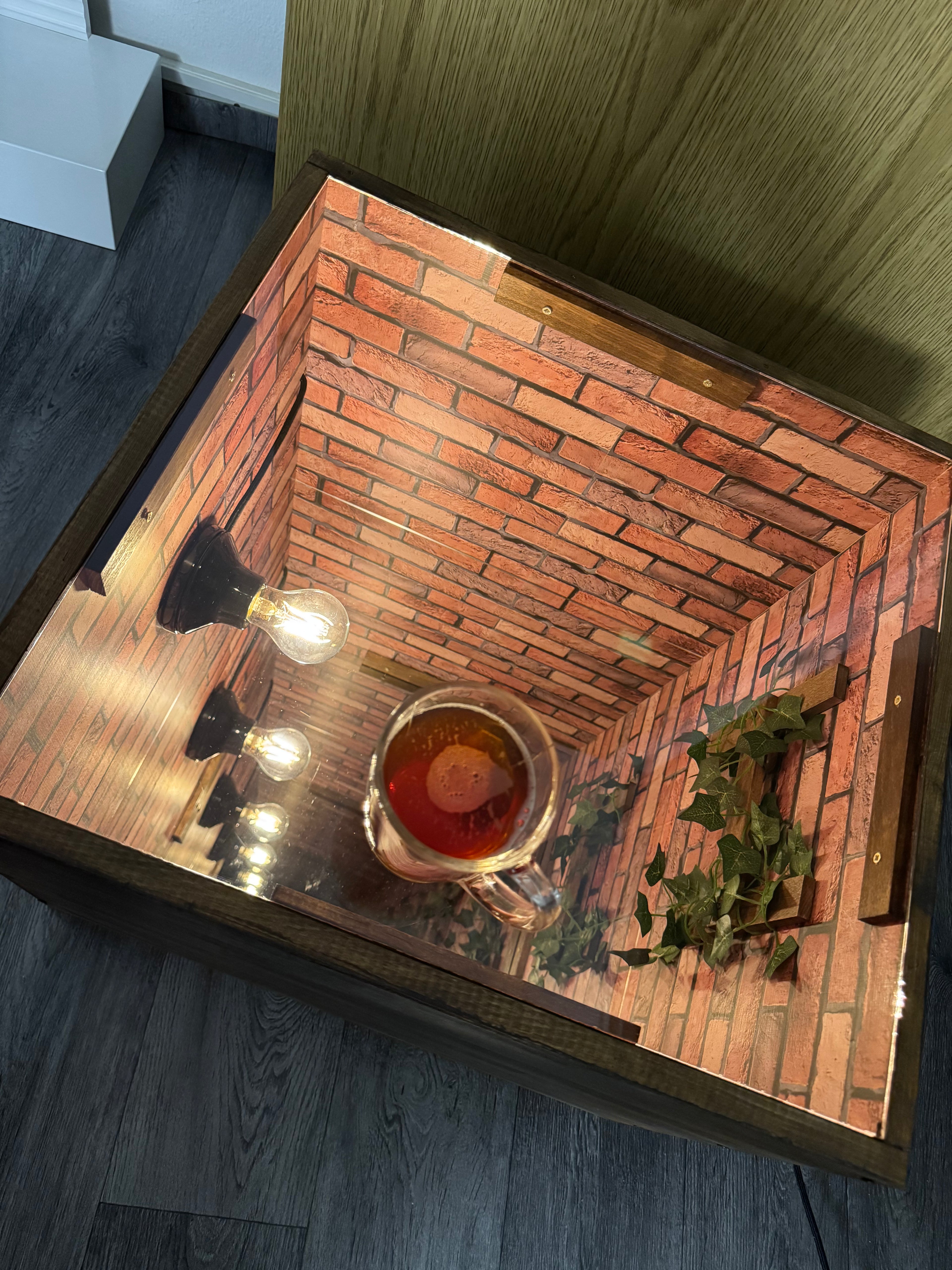 Infinity Mirror Table – Handgefertigt in Berlin von AM Depth Lab