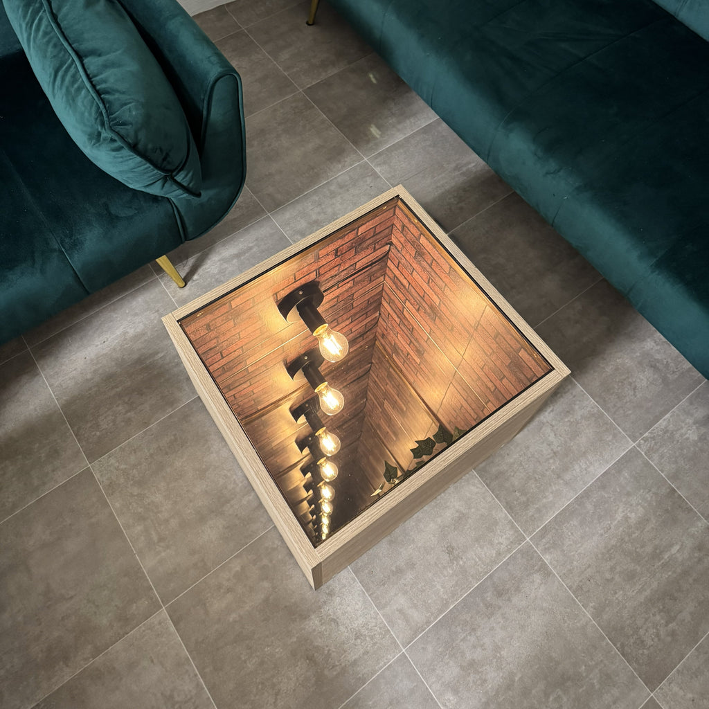 Infinity Mirror Table – Handgefertigt in Berlin von AM Depth Lab