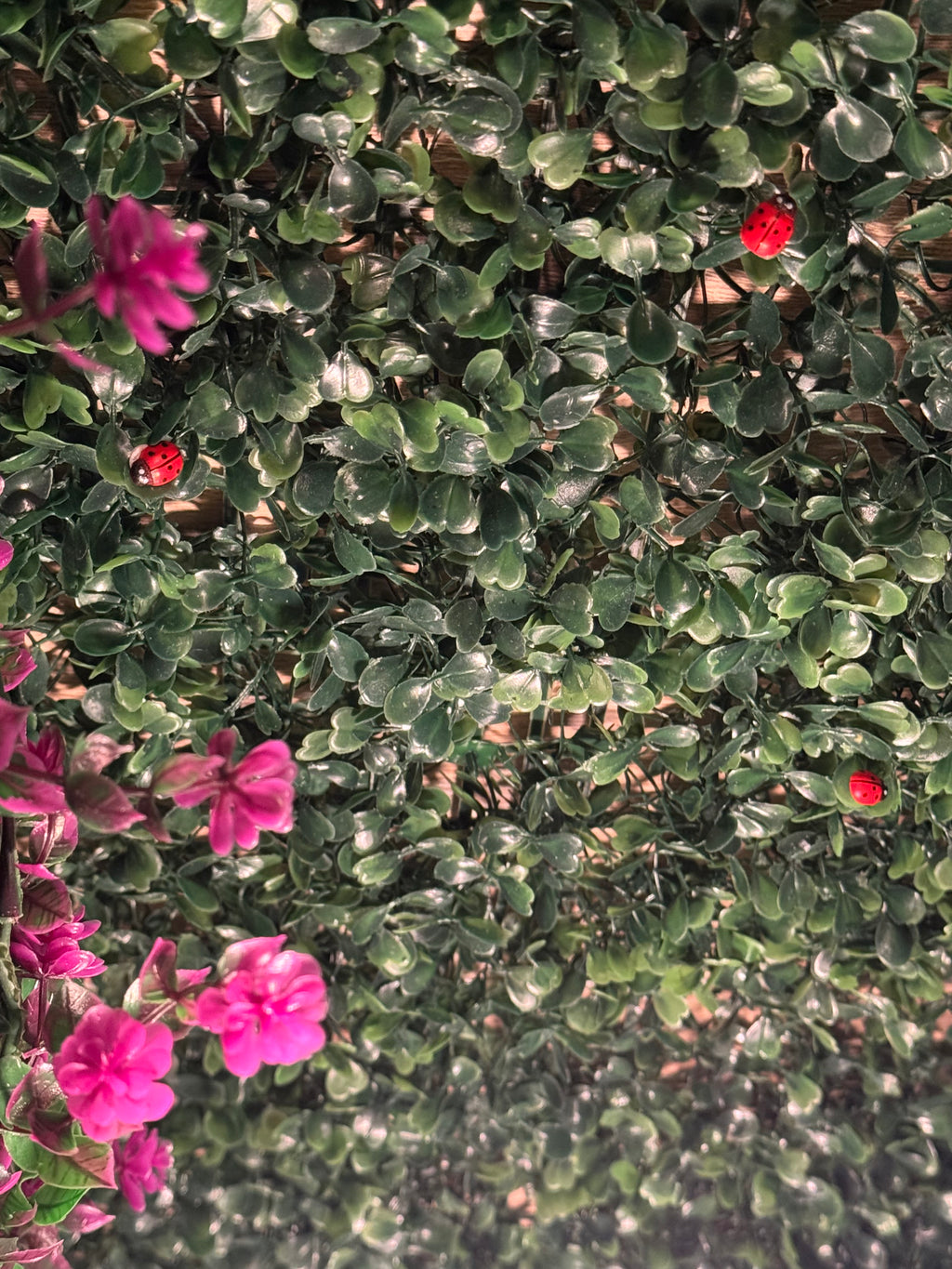 Infinity Mirror Table – Garden Style - Handgefertigt in Berlin